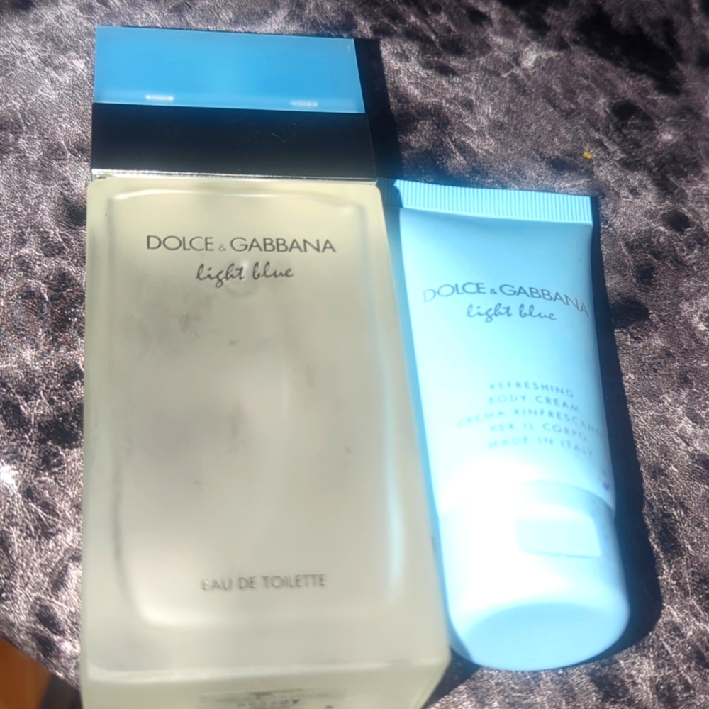 Dolce & Gabbana Light Blue 3.3 oz Toilette w/ 1.7 oz Body Cream